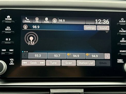 Used 2019 Honda Accord Sport image 17