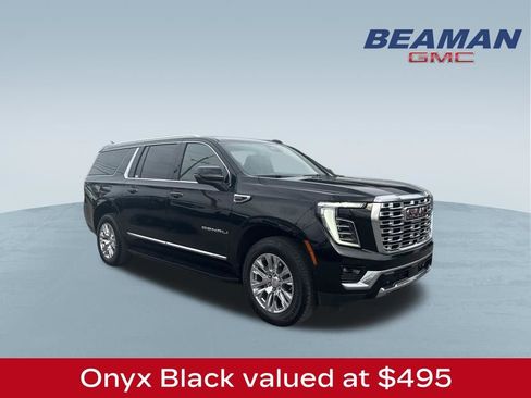 Used 2025 GMC Yukon XL Denali AWD/4WD image 1