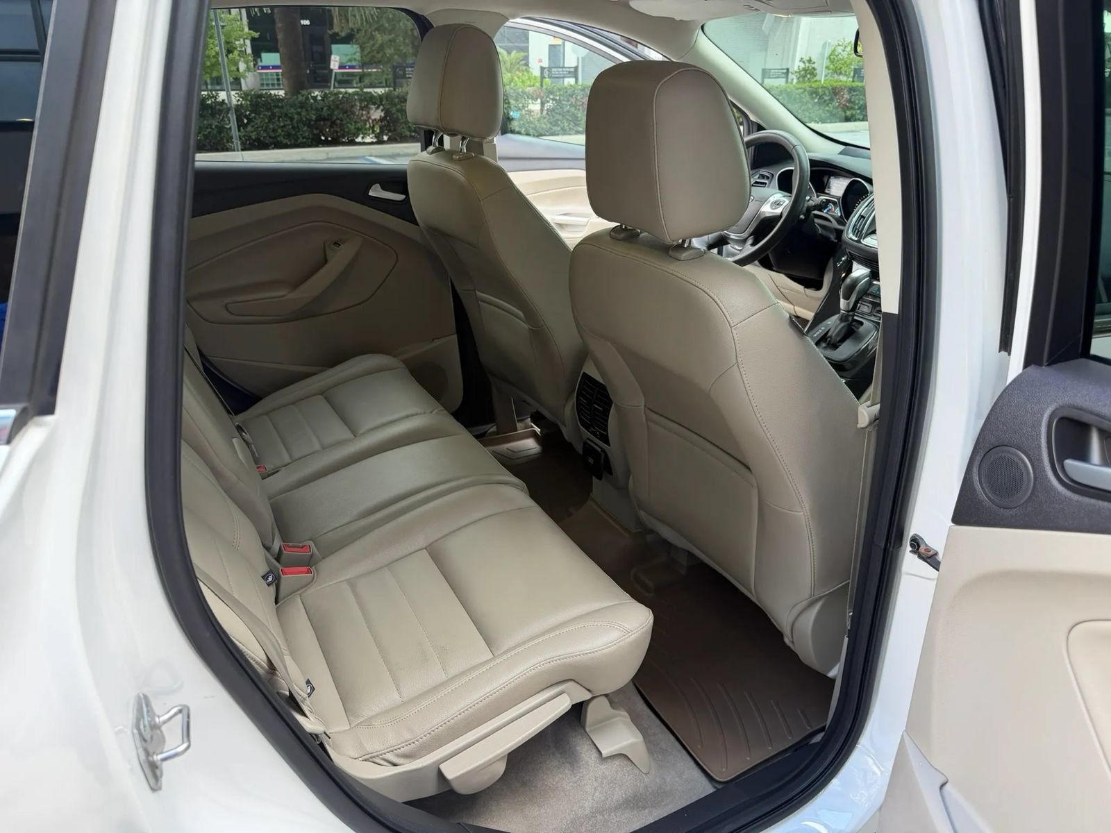 Used 2016 Ford Escape Titanium FWD image 15