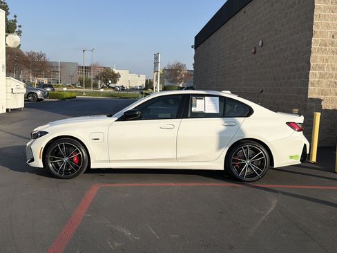Certified 2023 BMW 330e 330e w/ M Sport Package image 13
