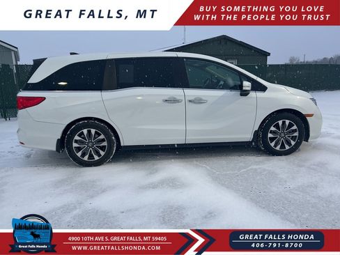 Used 2021 Honda Odyssey EX-L image 11