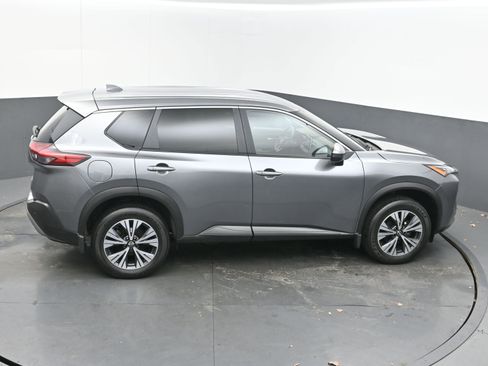 Certified 2023 Nissan Rogue SV image 38