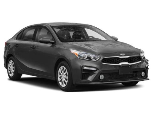 Used 2021 Kia Forte FE image 9