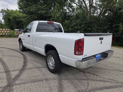 Used 2006 Dodge Ram 1500 Truck ST RWD image 4