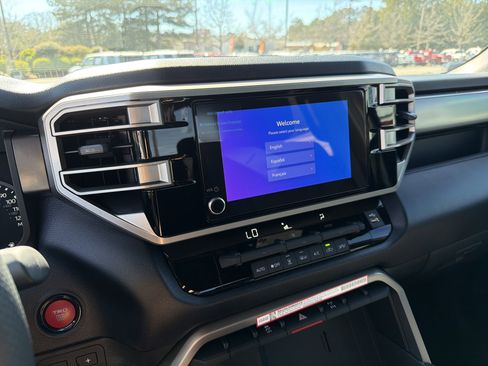New 2026 Toyota Tundra SR5 AWD/4WD image 25