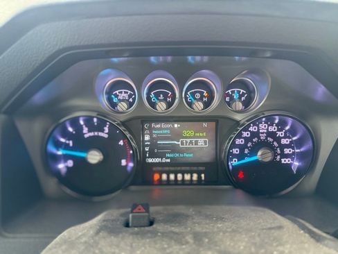 Used 2011 Ford F350 Lariat w/ Lariat Interior Pkg image 29