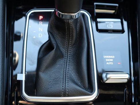 New 2026 Jeep Compass Latitude image 13