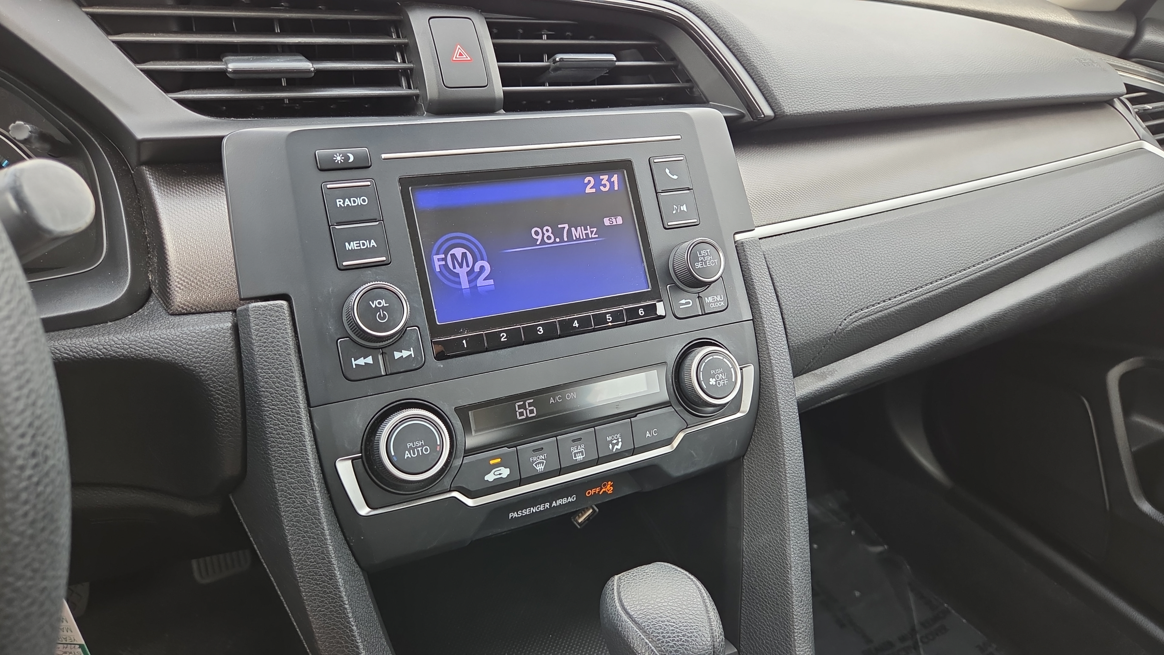 Certified 2021 Honda Civic LX image 25