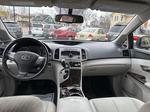 Used 2009 Toyota Venza image 14