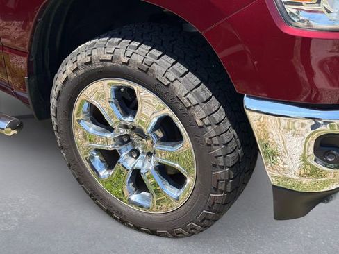 Used 2022 RAM 1500 Big Horn AWD/4WD image 5