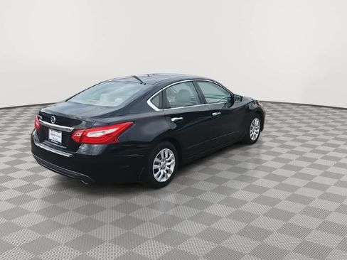 Used 2016 Nissan Altima 2.5 S w/ Power Driver Seat Package image 8
