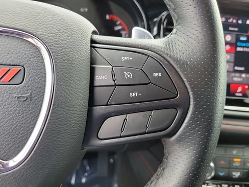 Used 2025 Dodge Durango GT RWD image 26