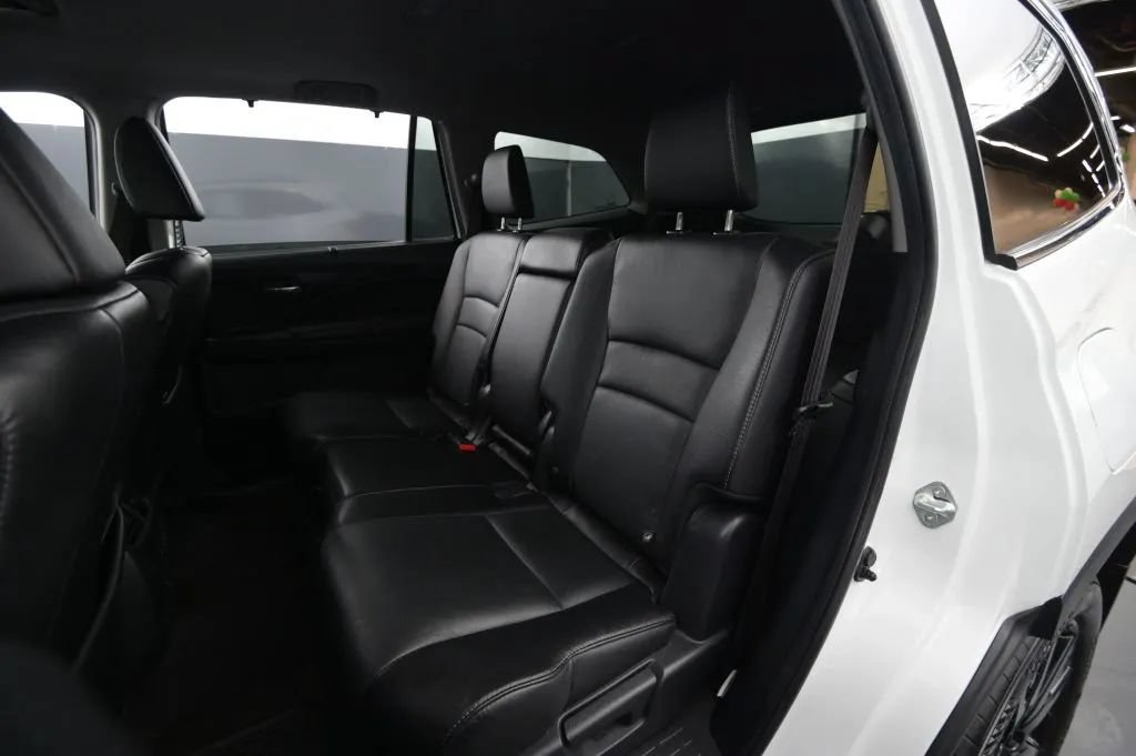 Used 2021 Honda Pilot Special Edition image 44