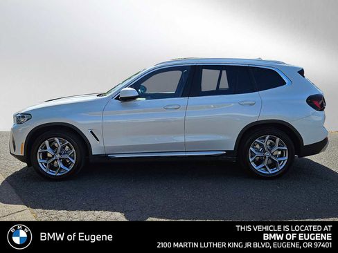 Used 2024 BMW X3 xDrive30i AWD/4WD image 6