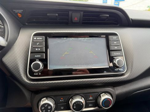 Used 2021 Nissan Kicks S FWD image 56