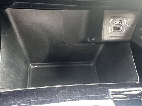 Used 2025 Jeep Compass Limited image 24