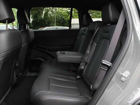 New 2026 Jeep Cherokee Limited AWD/4WD image 18