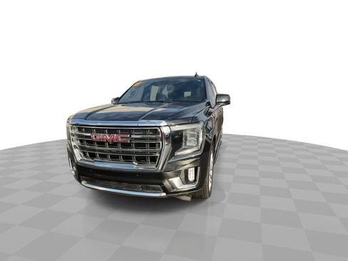 Certified 2022 GMC Yukon XL SLT w/ SLT Premium Package image 3