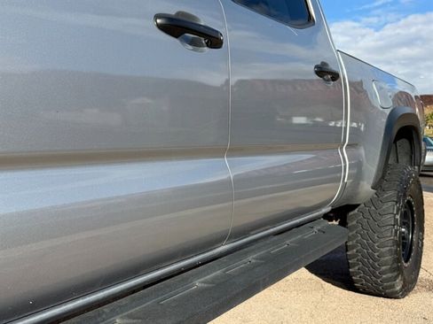 Used 2019 Toyota Tacoma TRD Off-Road image 28