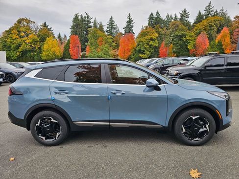 New 2026 Kia Sportage EX image 4