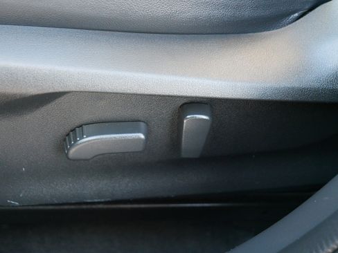 Used 2023 Subaru Crosstrek 2.5i Limited image 20