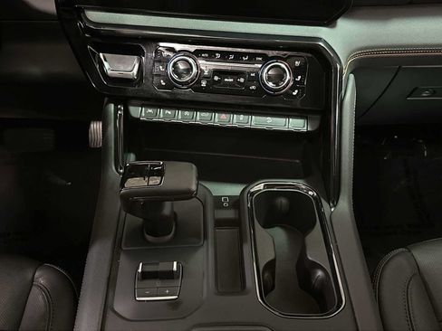 Certified 2026 GMC Sierra 1500 AT4 w/ AT4 Premium Package AWD/4WD image 30