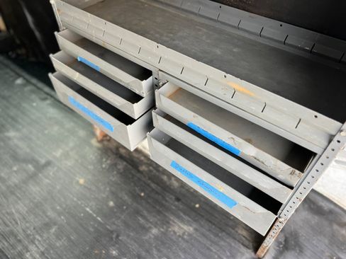 Used 2009 Chevrolet Express 1500 RWD 1500 135 image 30