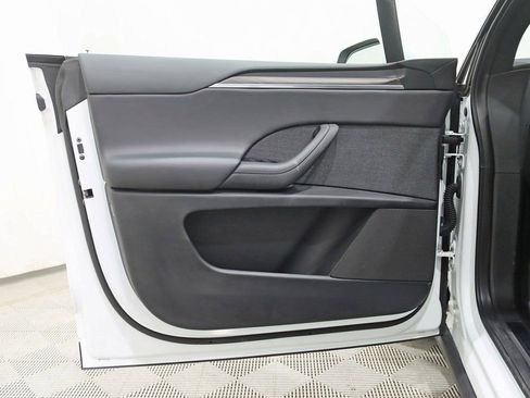 Used 2024 Tesla Model X image 33