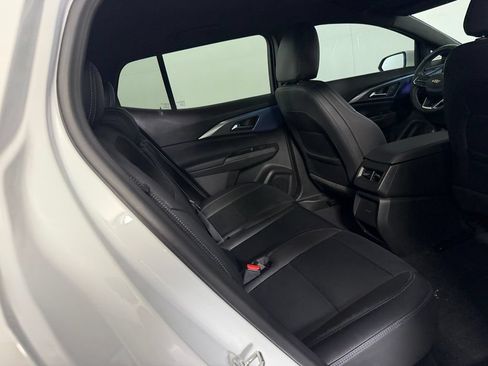 Used 2024 Chevrolet Equinox EV LT FWD image 62