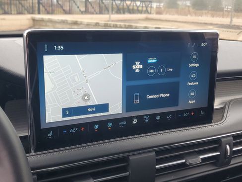 Certified 2023 Lincoln Corsair AWD w/ Equipment Group 101A image 16