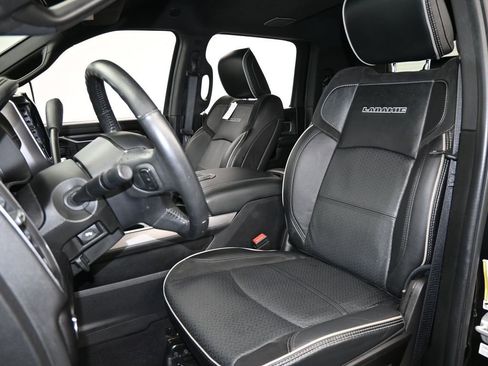 Used 2024 RAM 3500 Laramie w/ Night Edition image 10