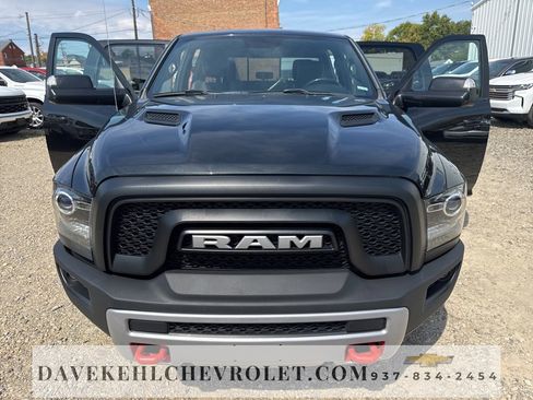 Used 2017 RAM 1500 Rebel w/ Luxury Group image 43