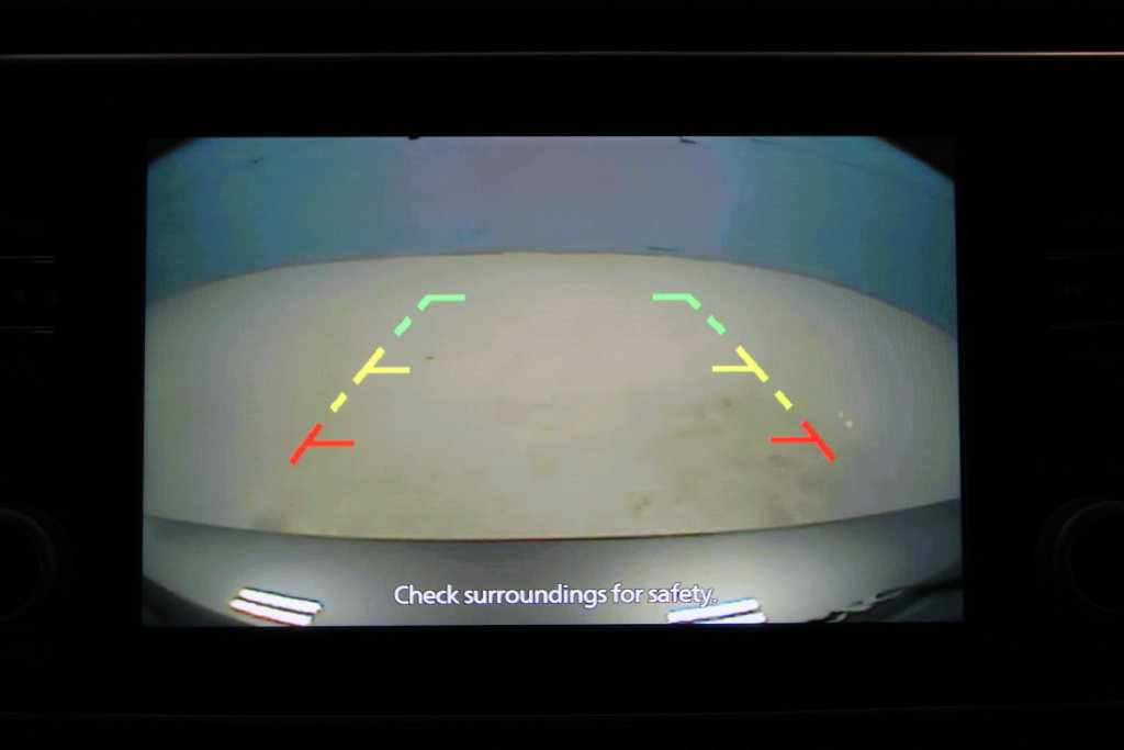 Used 2025 Nissan Leaf S FWD image 13
