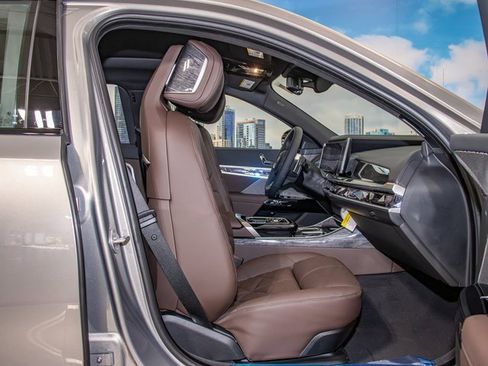 New 2026 BMW 740i xDrive 740i xDrive w/ Premium Package image 21