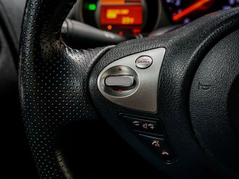 Used 2010 Nissan 370Z Touring image 52