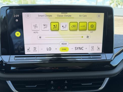 New 2026 Volkswagen Atlas SEL AWD/4WD image 19