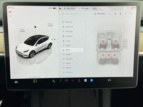 Used 2023 Tesla Model Y Long Range image 25
