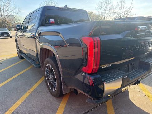 Used 2025 Toyota Tundra Limited w/ Power Package image 8
