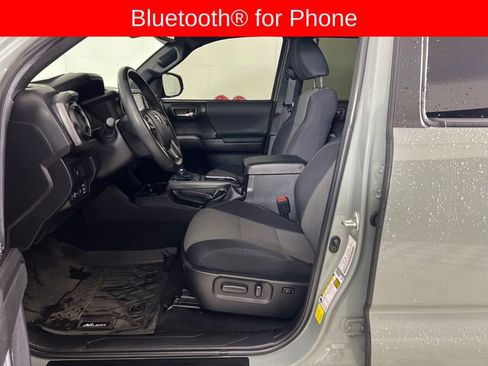 Used 2023 Toyota Tacoma TRD Off-Road image 11