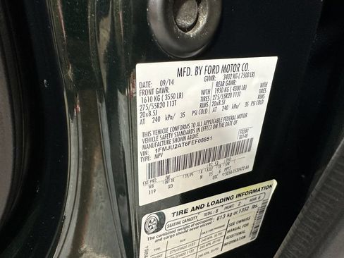 Used 2015 Ford Expedition Limited w/ Equipment Group 301A AWD/4WD image 40