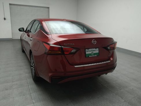 Used 2023 Nissan Altima 2.5 SV AWD/4WD image 6