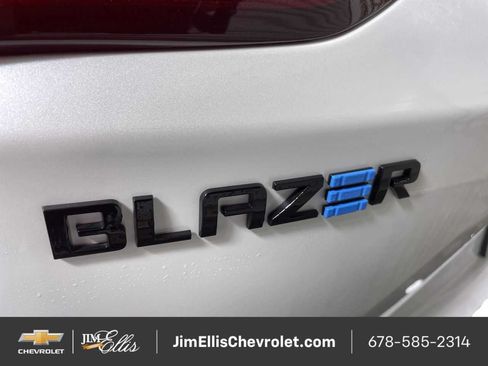 New 2025 Chevrolet Blazer EV RS RWD image 62