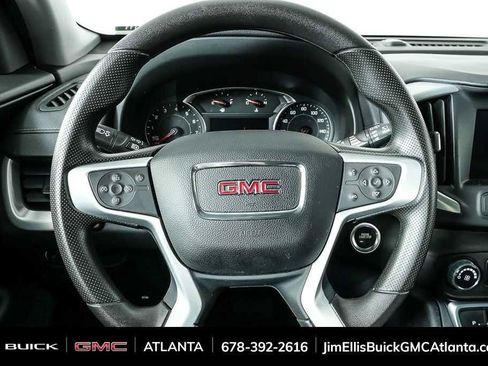 Used 2024 GMC Terrain SLE FWD image 9