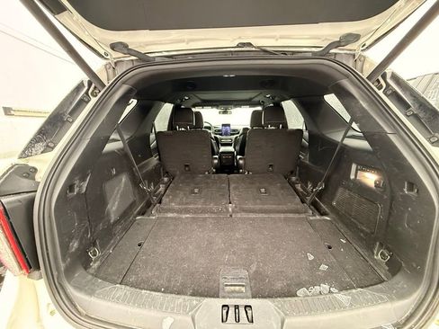 Used 2020 Ford Explorer ST w/ Premium Technology Package image 12