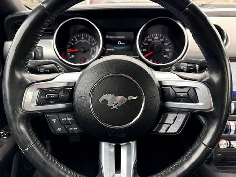 Used 2023 Ford Mustang Premium RWD image 33