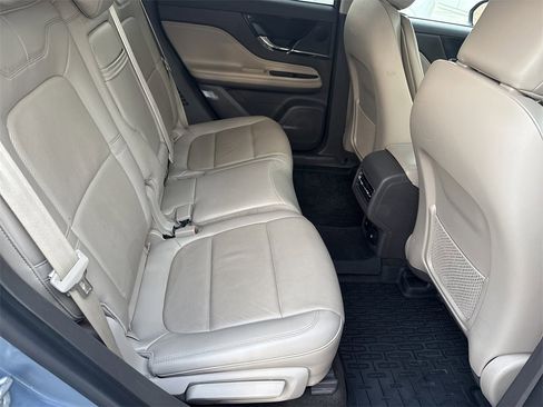 Used 2023 Lincoln Corsair Grand Touring image 15