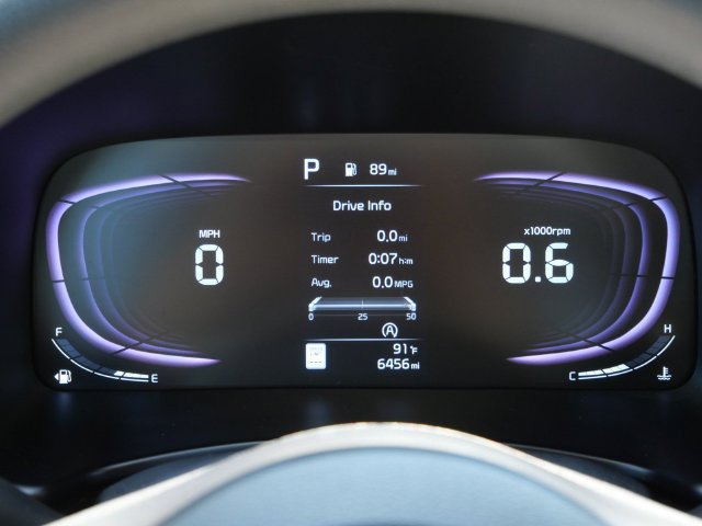 Used 2025 Kia Soul LX FWD image 21