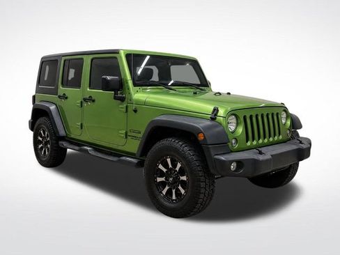 Used 2019 Jeep Wrangler Unlimited Sport S AWD/4WD image 10