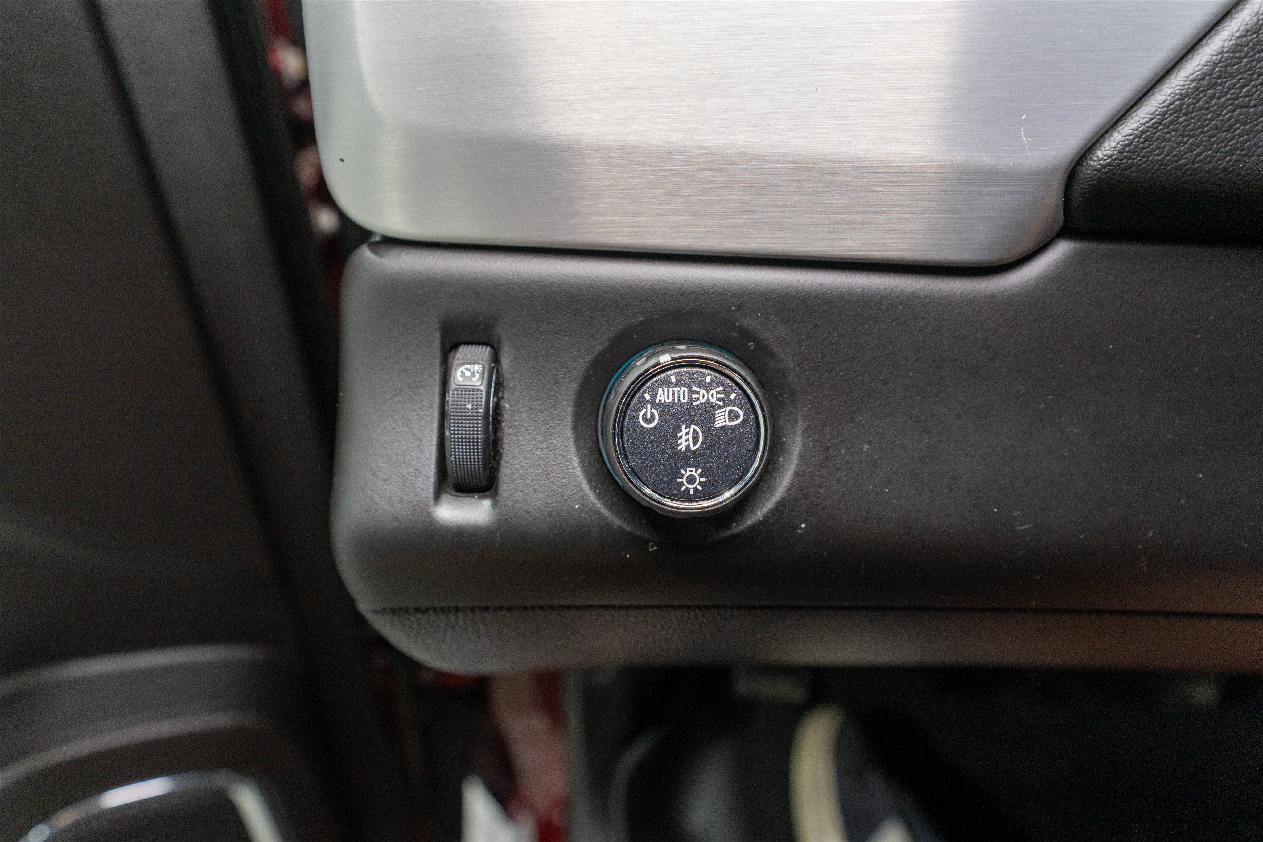 Used 2017 GMC Yukon SLT RWD image 31