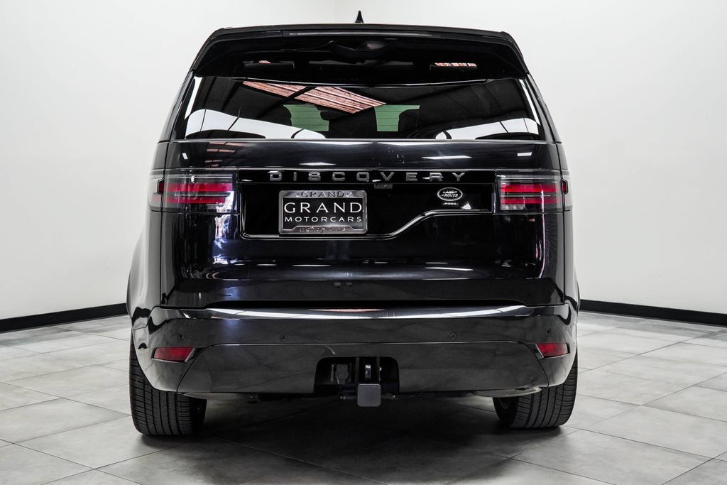 Used 2022 Land Rover Discovery HSE R-Dynamic AWD/4WD image 11